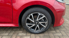 Toyota Yaris 1.5 Hybrid Design 5dr CVT Hybrid Hatchback